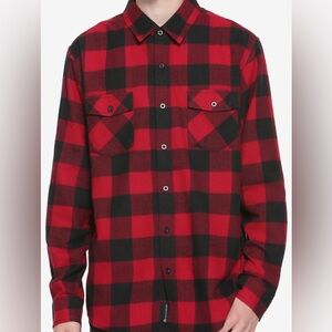 Men’s/Unisex Hot Topic Red & Black Plaid Flannel Button Up Shirt, size Medium